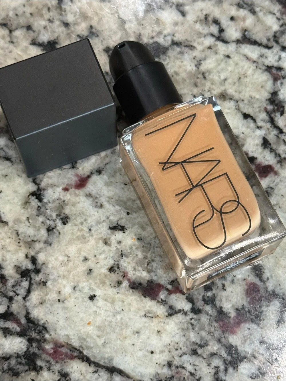 NARS Light Reflecting Foundation M3.5 Vanuatu
